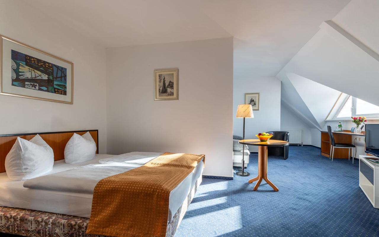 Trip Inn Kongresshotel Frankfurt-Rodgau Kültér fotó